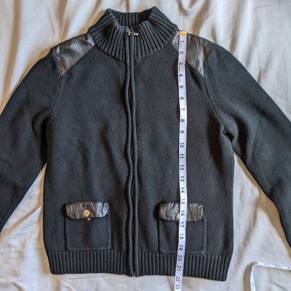 Cardigan - Picture 6 of 6